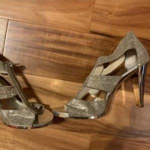 Michael Kors Berkeley T Strap High Heels, formal, size 10 women